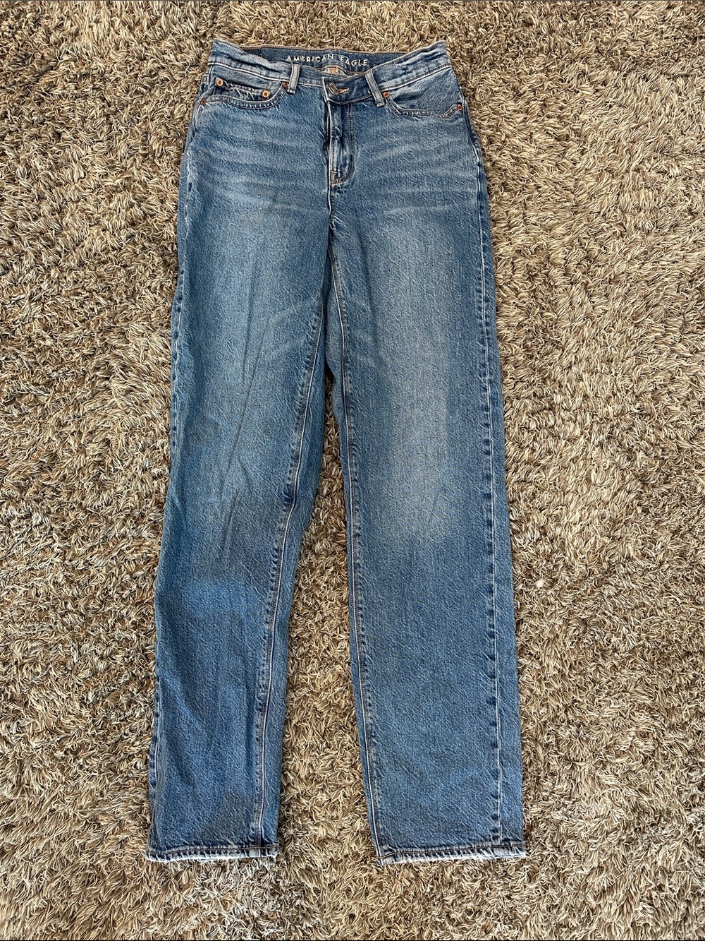 American Eagle Outfitters Medium Wash Straight-Leg Jeans